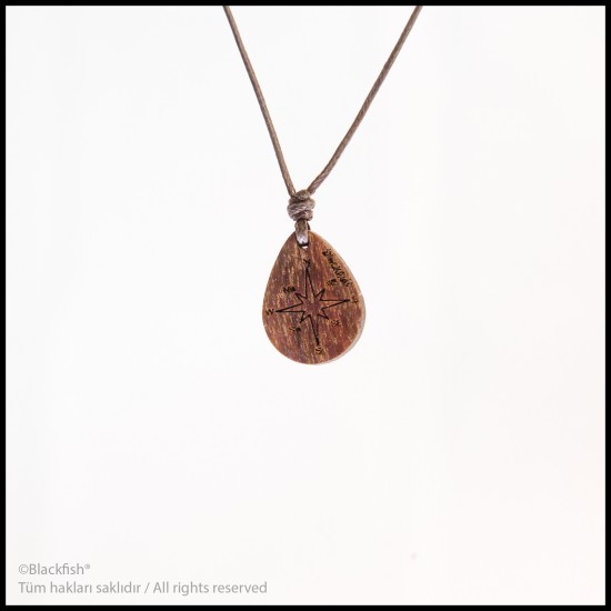 İşlemeli Ceviz Ağacı Kolye Deniz Serisi 