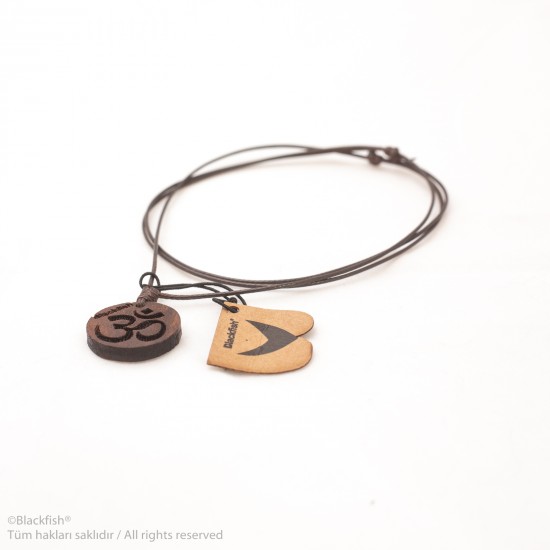 İşlemeli Ceviz Ağacı Kolye Yaşam Serisi 